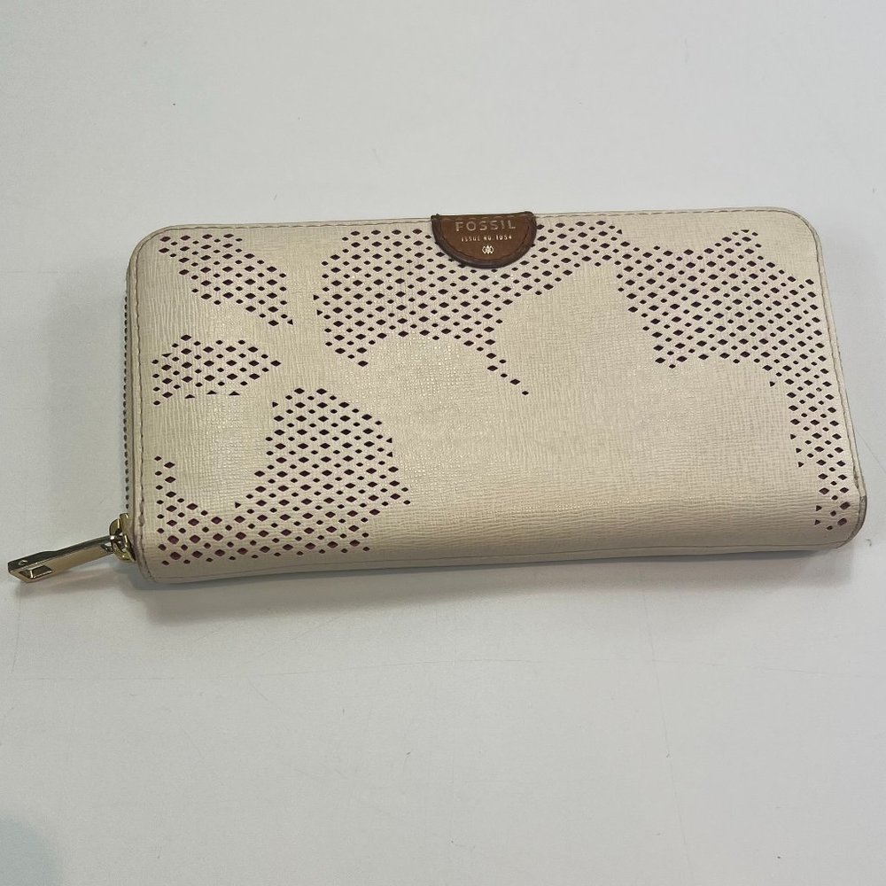 Fossil Leather Zip Around Clutch Wristlet Wallet